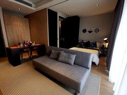 OUE Twin Peaks (D9), Condominium #456176261